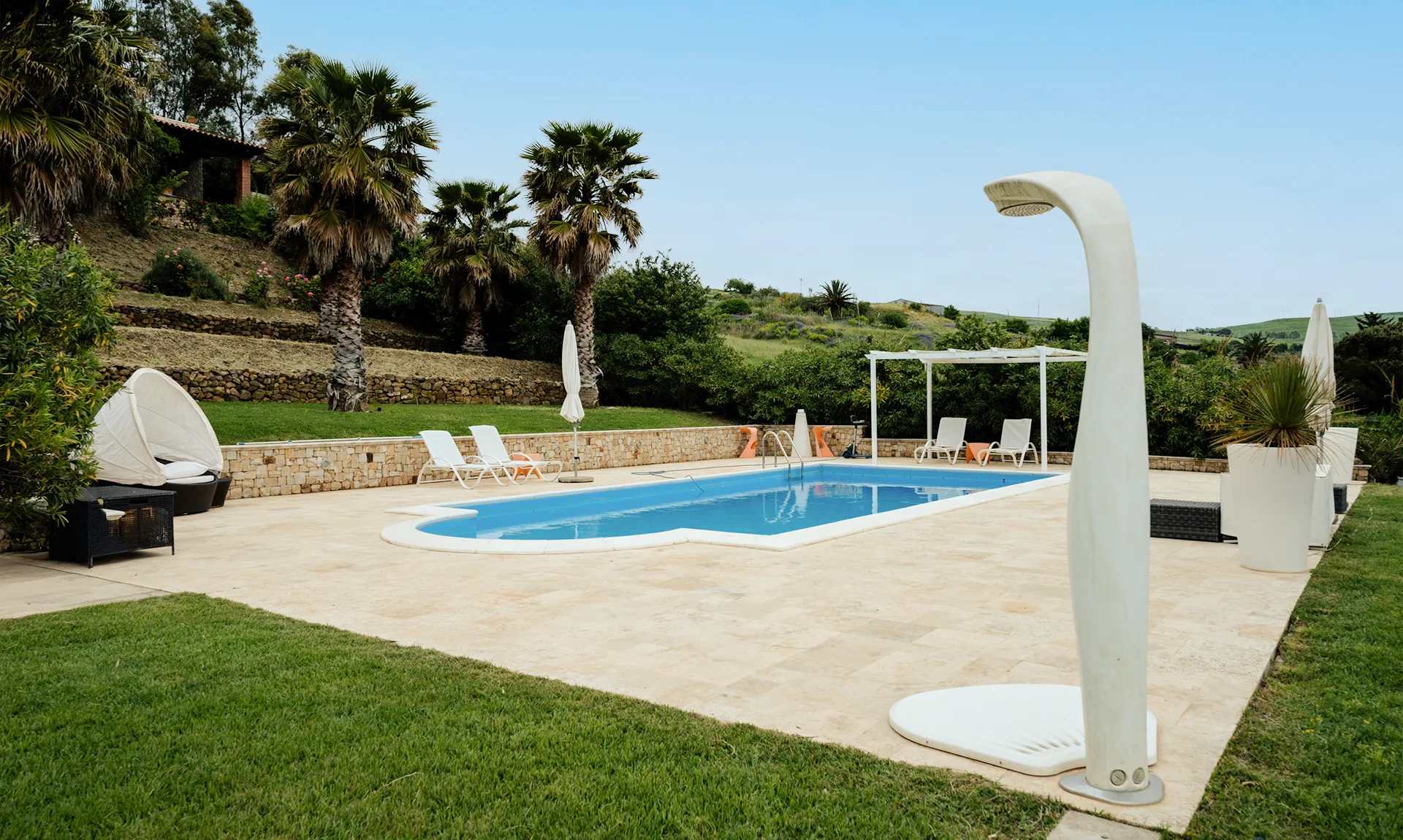 Villa Mario Caltavuturo luxury villa con piscina nelle Madonie
