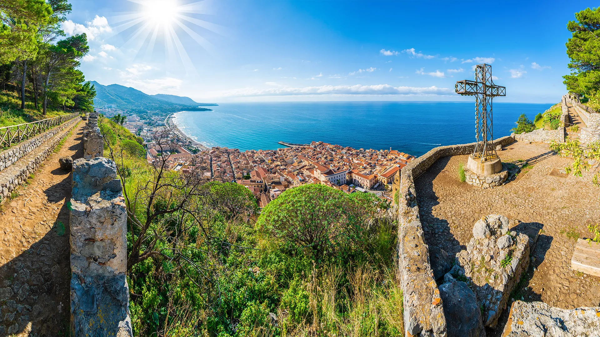 Vivi una vacanza da sogno nelle nostre ville in Sicilia con piscina a Cefalù e Caltavuturo.