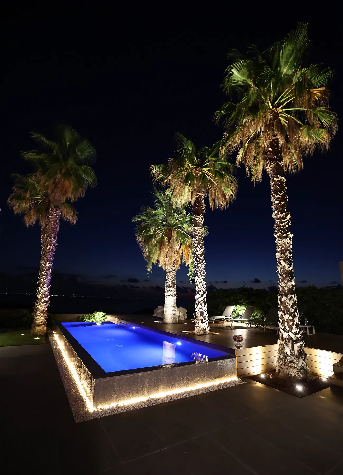 Recentemente rinnovata, Villa Surelica a Capo Playa è la scelta ideale per chi cerca un'esclusiva villa con piscina a Cefalu' a due passi dal mare.